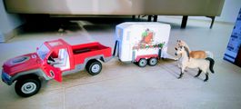 Schleich Pferde Transporter mit Auto und 2 Pferde, Top!