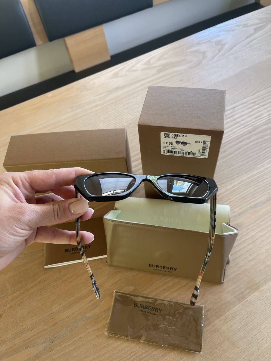 Burberry Brillen & Gläser: Burberry Sonnenbrille schwarz – Gebraucht aus Appenzell Steinegg von Ovianis 5