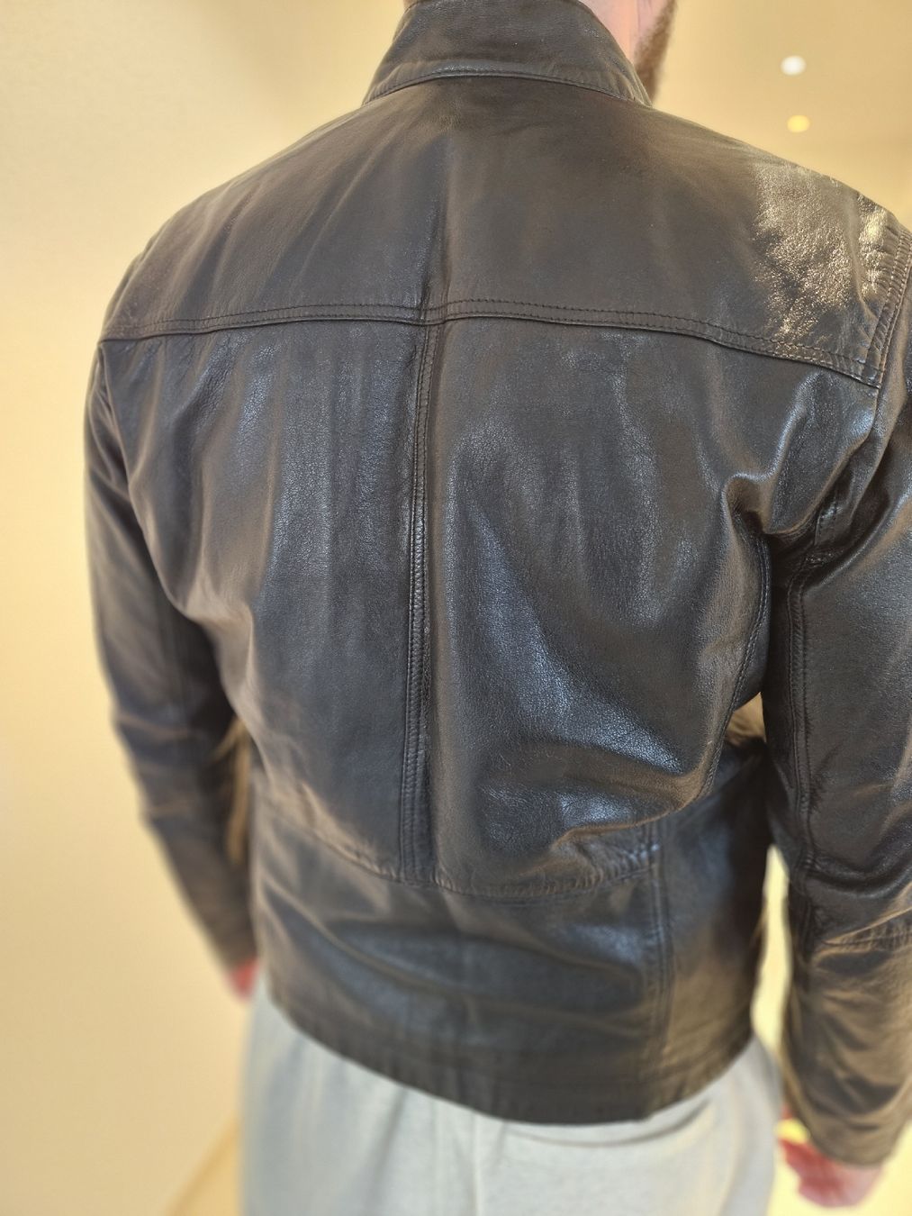 Hugo Boss Giacche: Hugo Boss Herren Lederjacke, Grösse 46/M – Usato da Brugg AG venduto da Kitycity 1