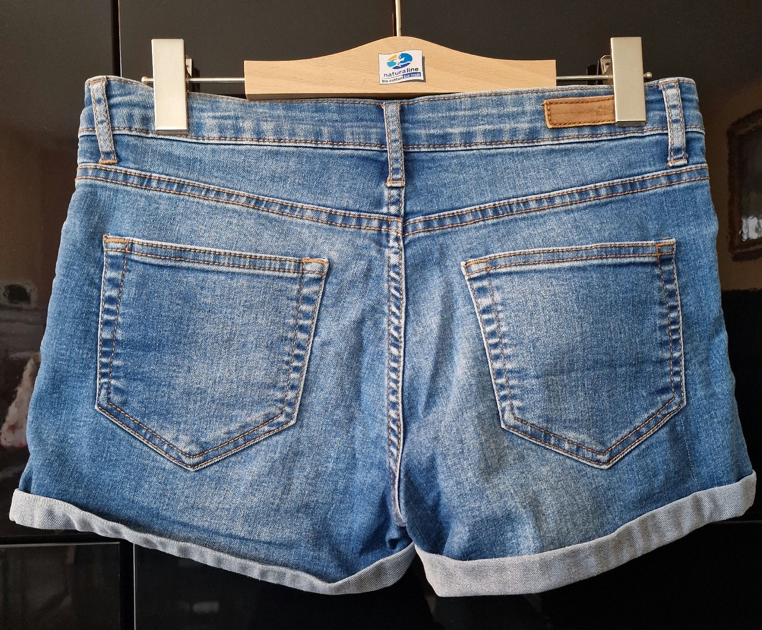 Jeans: Shorts di jeans elasticizzati estivi – Gebraucht aus Volketswil von agc_th5j 1