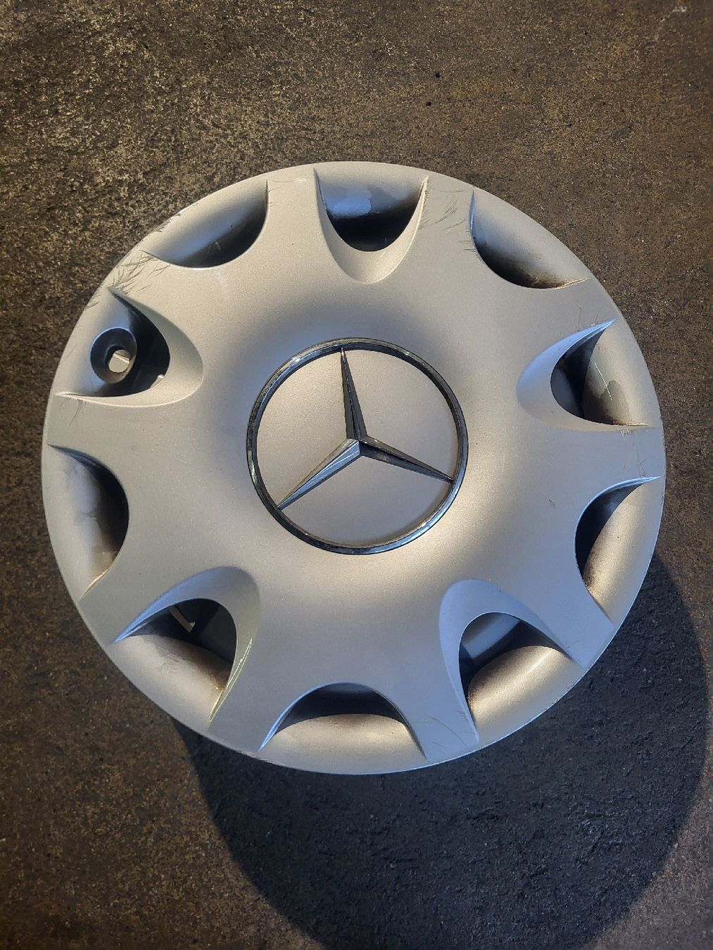 Mercedes-Benz Cerchioni: Mercedes 15" Radkappen Raddeckel – Usato da Brugg AG venduto da AmGleis-5200