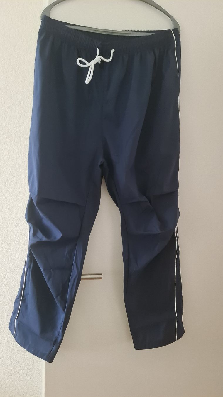 Pantaloni: sporthose XL – Nuovo (secondo la descrizione) da Aarau venduto da pafiro