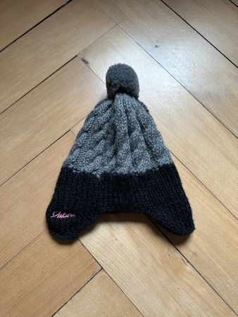 DAKINE - Strickkappe grau