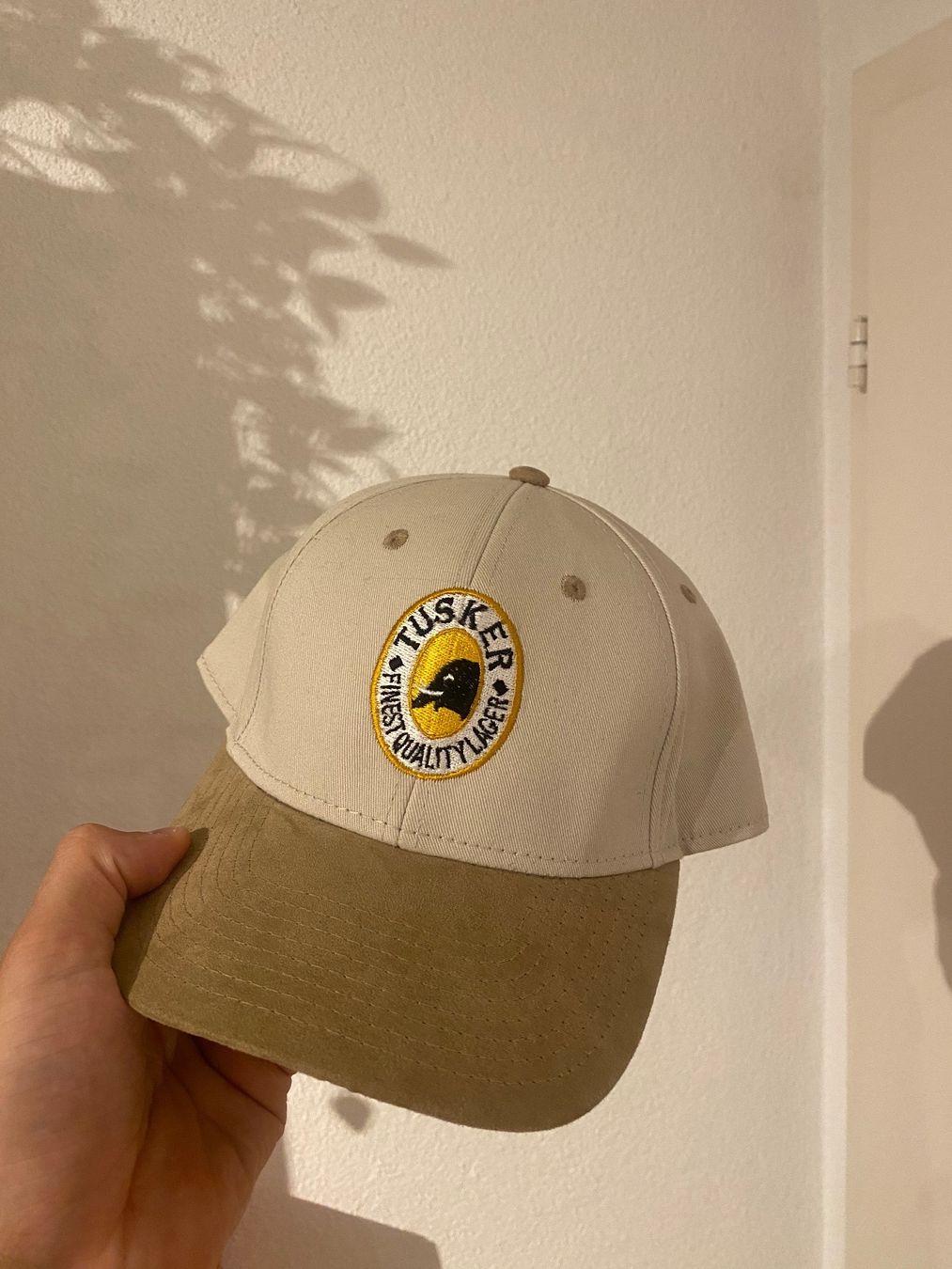 Chapeaux, bonnets & casquettes: Tusker Cap - Wildleder / neu – Neuf (Voir description) à Zürich par SunnySeller