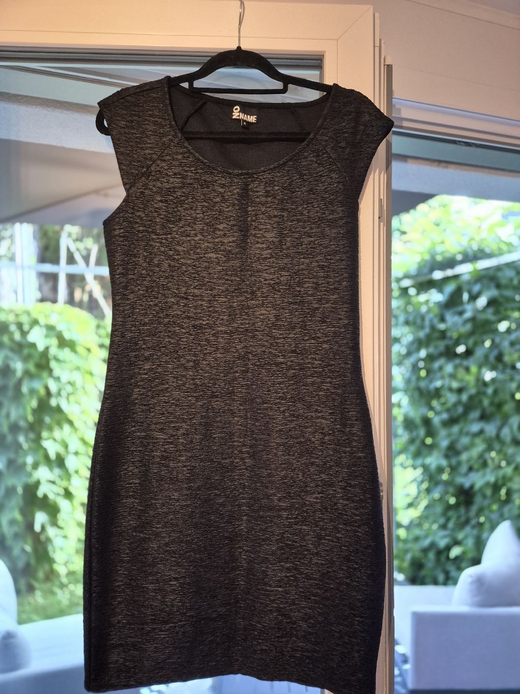 Kleider: Elegantes, schwarzes Kleid, Grösse M – Neu (gemäss Beschreibung) aus Zürich von mit_jz2x 3