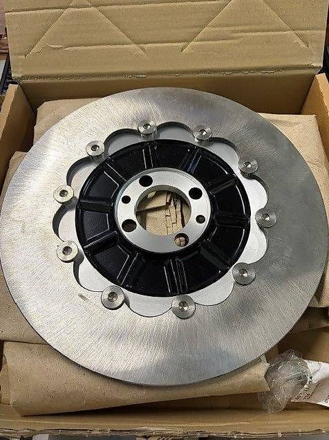 BMW Accessori per altri veicoli: NEU BMW Bremsscheibe hinten – Nuovo e nell'imballaggio originale da Landquart venduto da jes_6zrh 1