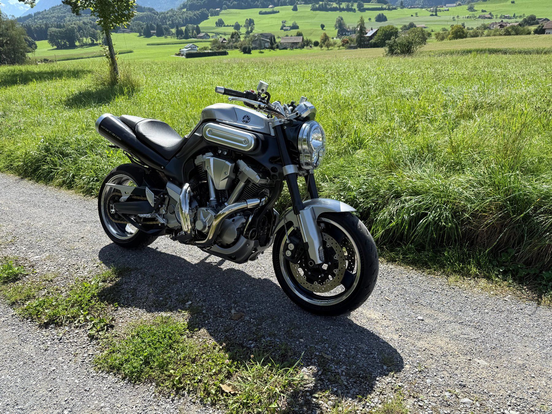 Yamaha Strada: Yamaha MT-01 – Usato da Amsoldingen venduto da miletho 3