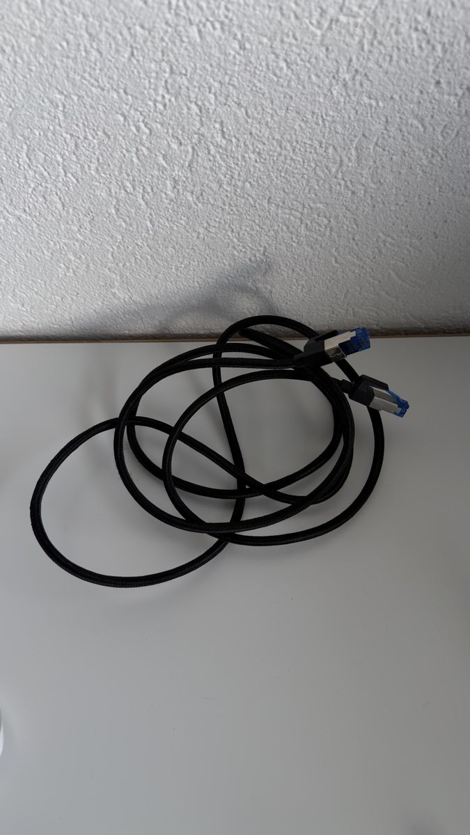 Ugreen Cavi: UGREEN Câble Ethernet RJ45 cat 8 2m – Nuovo (secondo la descrizione) da Vevey venduto da diogodasilva_