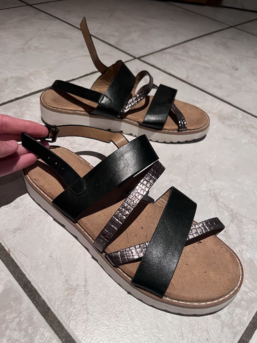 Chaussures femmes: Sandalen Schwarz Grösse 39  – Neuf (Voir description) à Schöftland par nevio74 1