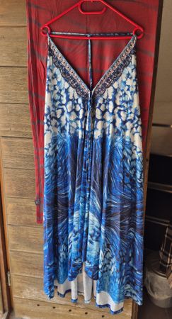 Damenkleid