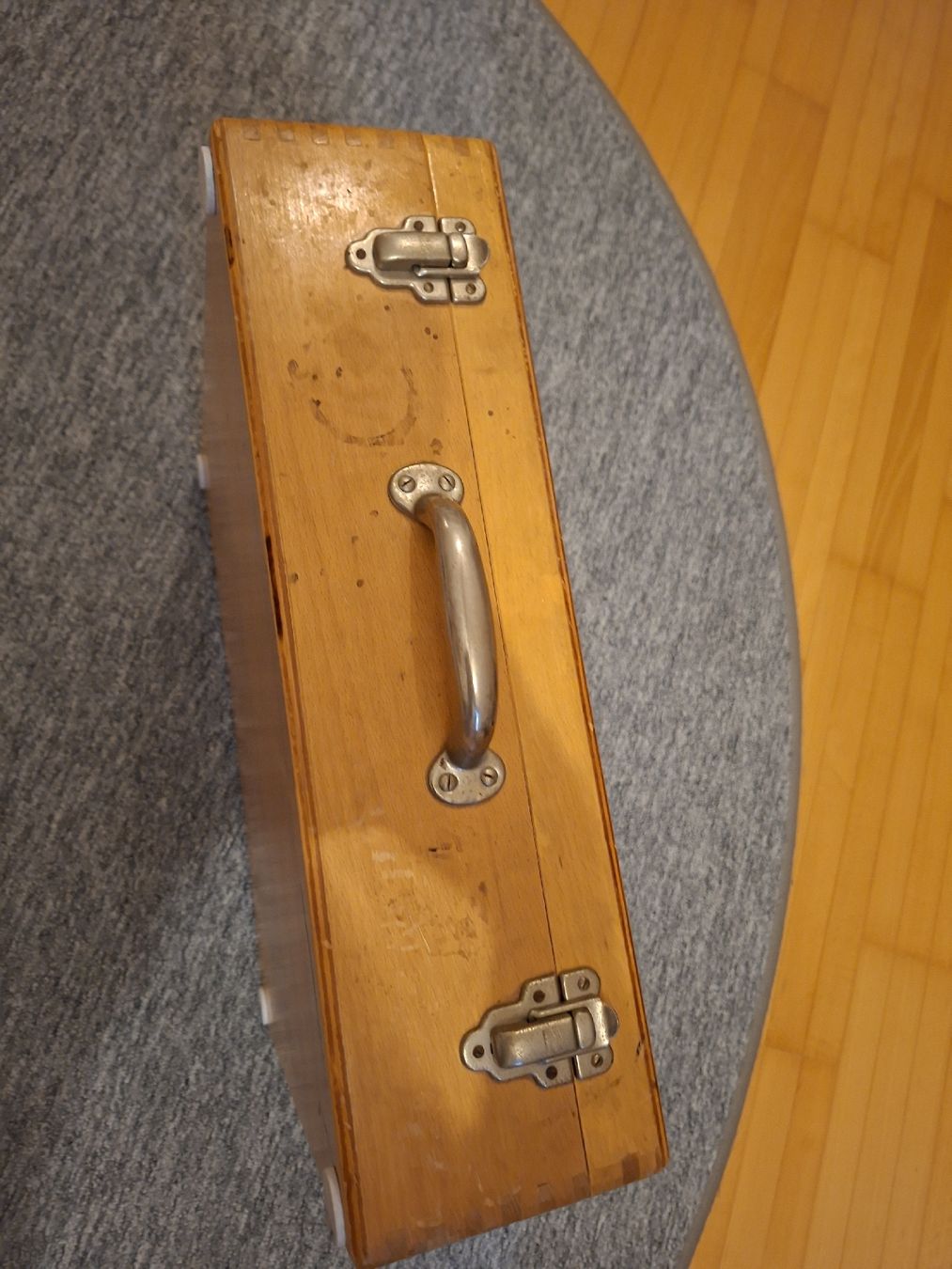 Kit di pronto soccorso: Verbandskasten antik Holz massiv – Usato da Remetschwil venduto da littleredboots 3