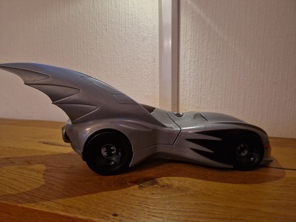 🦇 Legends of Batman Batmobile Kenner 1994 | Kaufen auf Ricardo