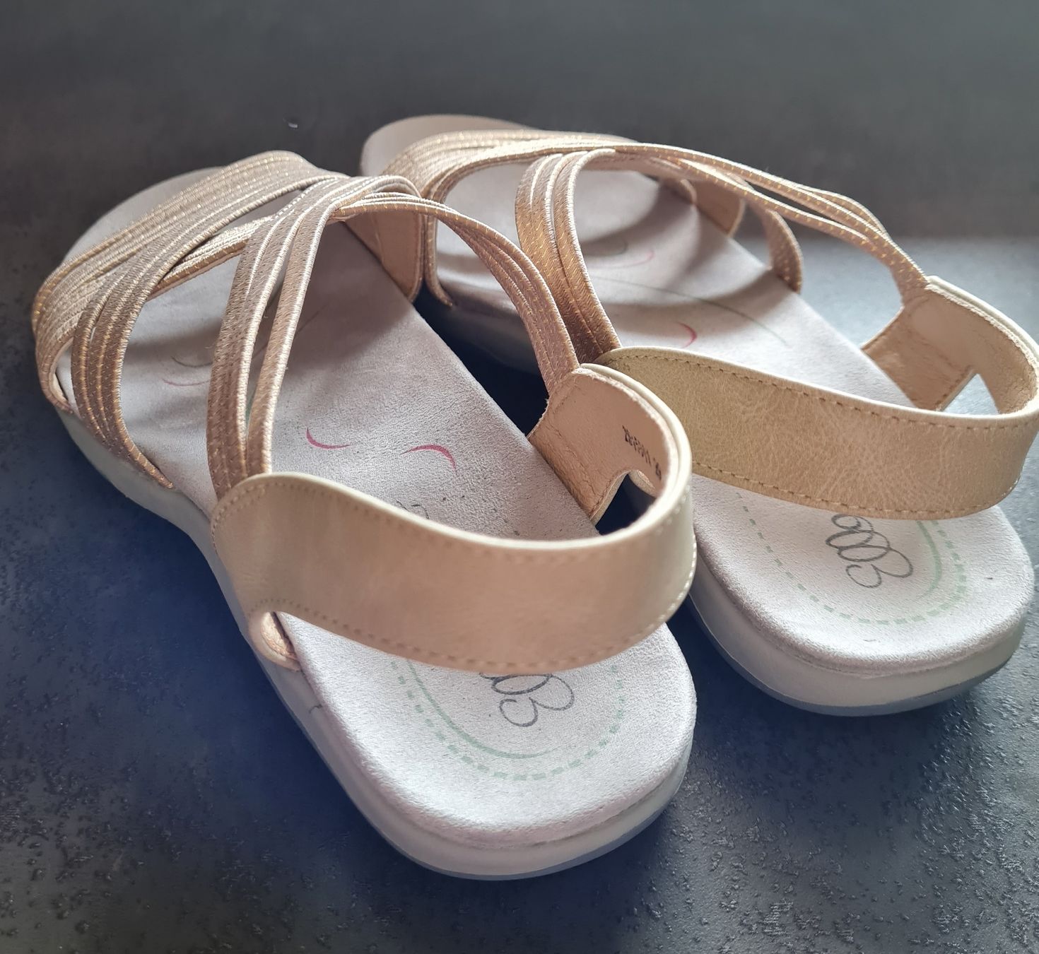 Scarpe da donna: Sandalette beige – Nuovo e nell'imballaggio originale da Emmen venduto da lum_vw87 4