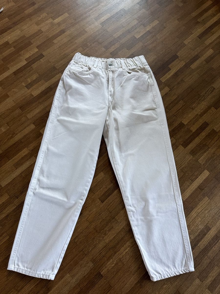 H&M Jeans: Jeans, H&M, Grösse 36, Top Zustand – Usato da Morgarten venduto da elabaumann_ch