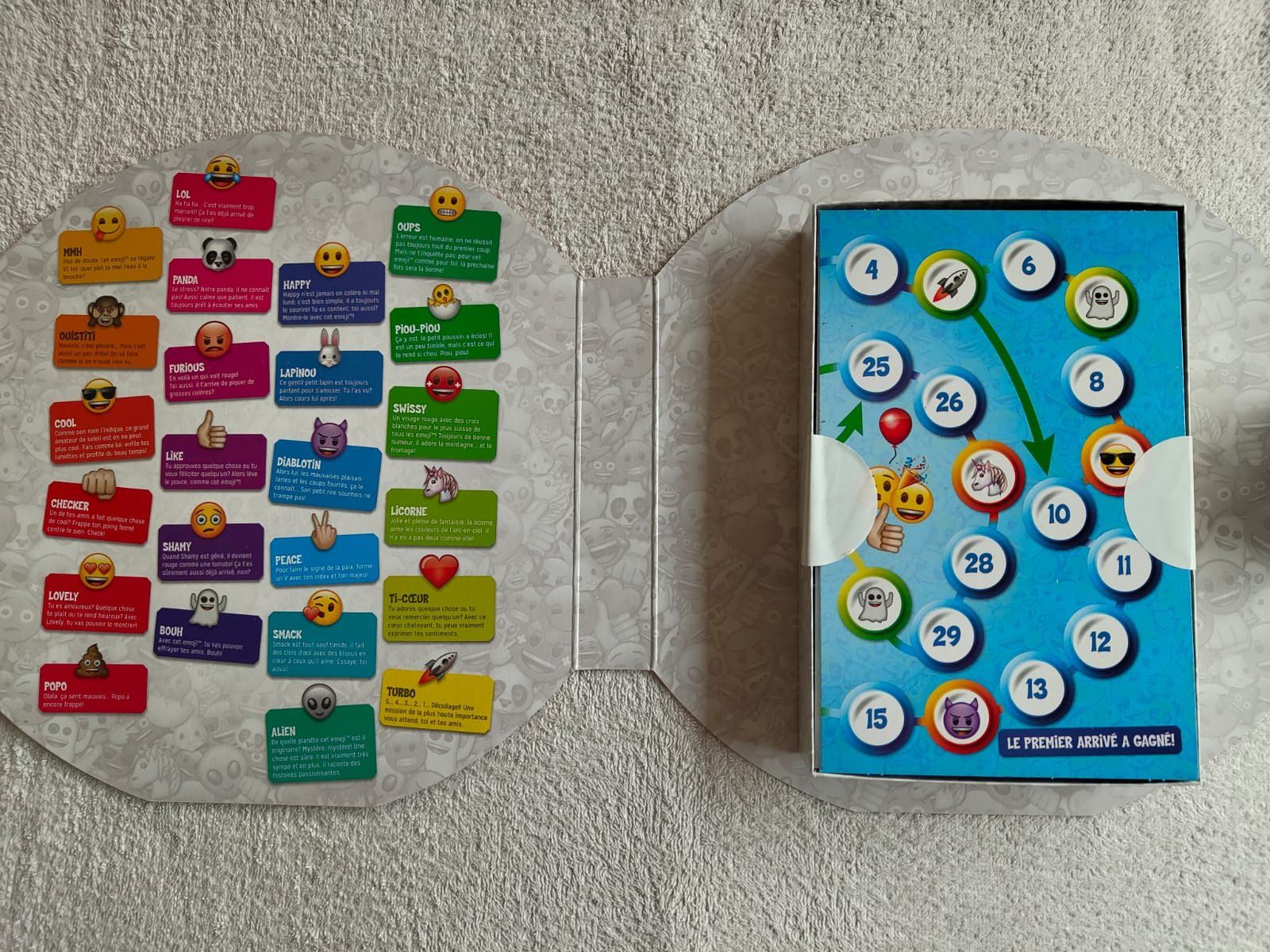 Giochi: Emoji, coffret collector, collection complète, coop 2017 – Nuovo e nell'imballaggio originale da Lausanne venduto da GeoTrouvetou1952 2