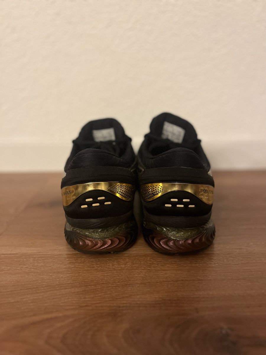 Asics Scarpe da uomo: Asics Nimbus 22 Gr.43,5 – Usato da Zollbrück venduto da 1nicu1 4