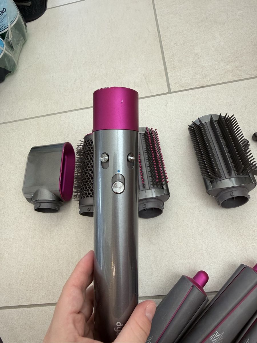 Dyson Föhn: Dyson Airwrap Complete styler mit Zubehör und Box – Gebraucht aus Küssnacht am Rigi von edo_7ww7 3