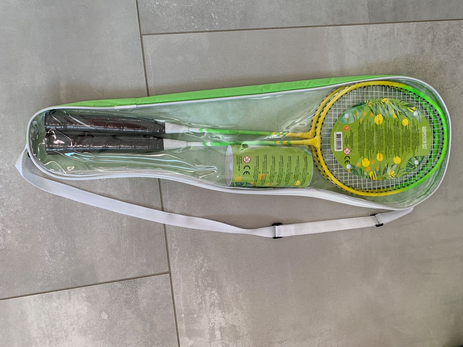 Racchette: Badminton Set – Nuovo e nell'imballaggio originale da Zuzwil SG venduto da Ibohaus