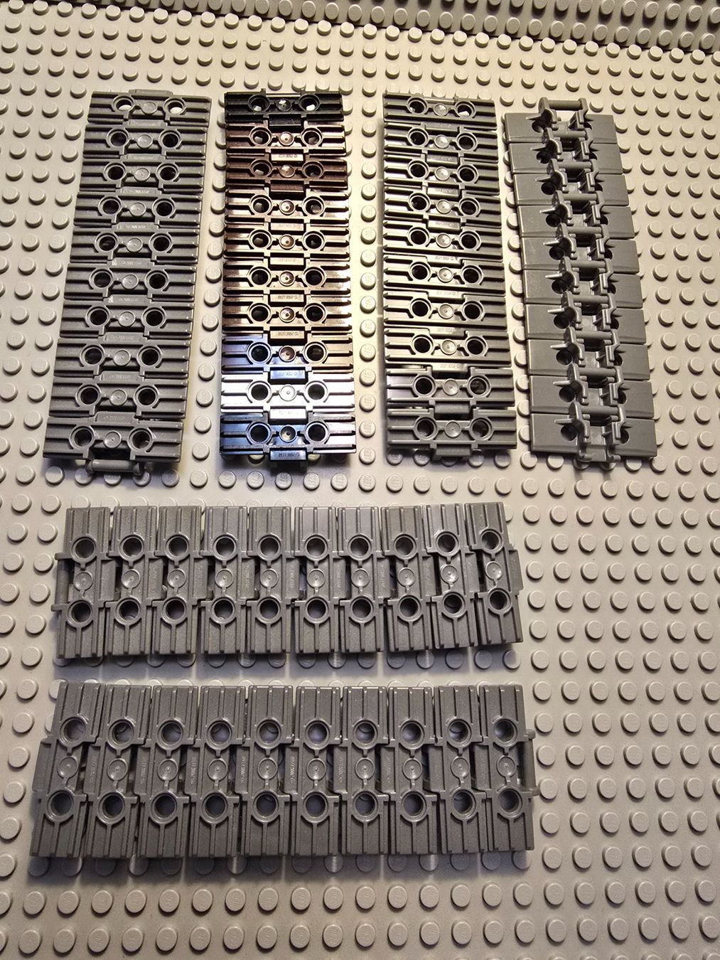 Lego Kit di costruzioni: Lego 29x Kettenglied – Usato da Basel venduto da Swi-7621