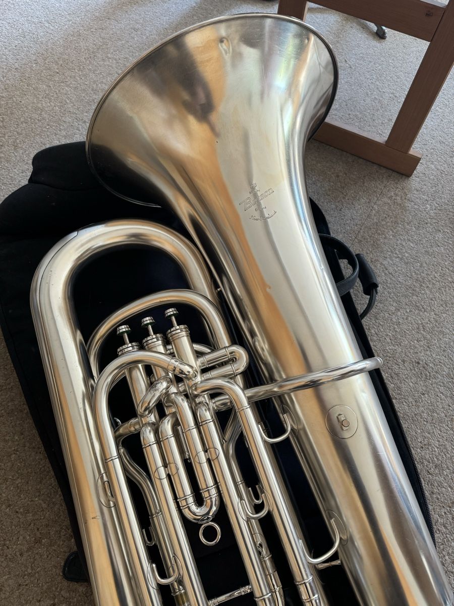 Besson Strumenti musicali: B-Bass Besson mit Tasche – Usato da Trimbach venduto da Wilracer 1
