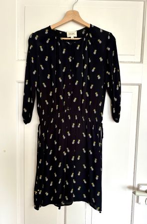 Sommerkleid mit Ananas-Motiv von Jolie Jolie in Gr. S