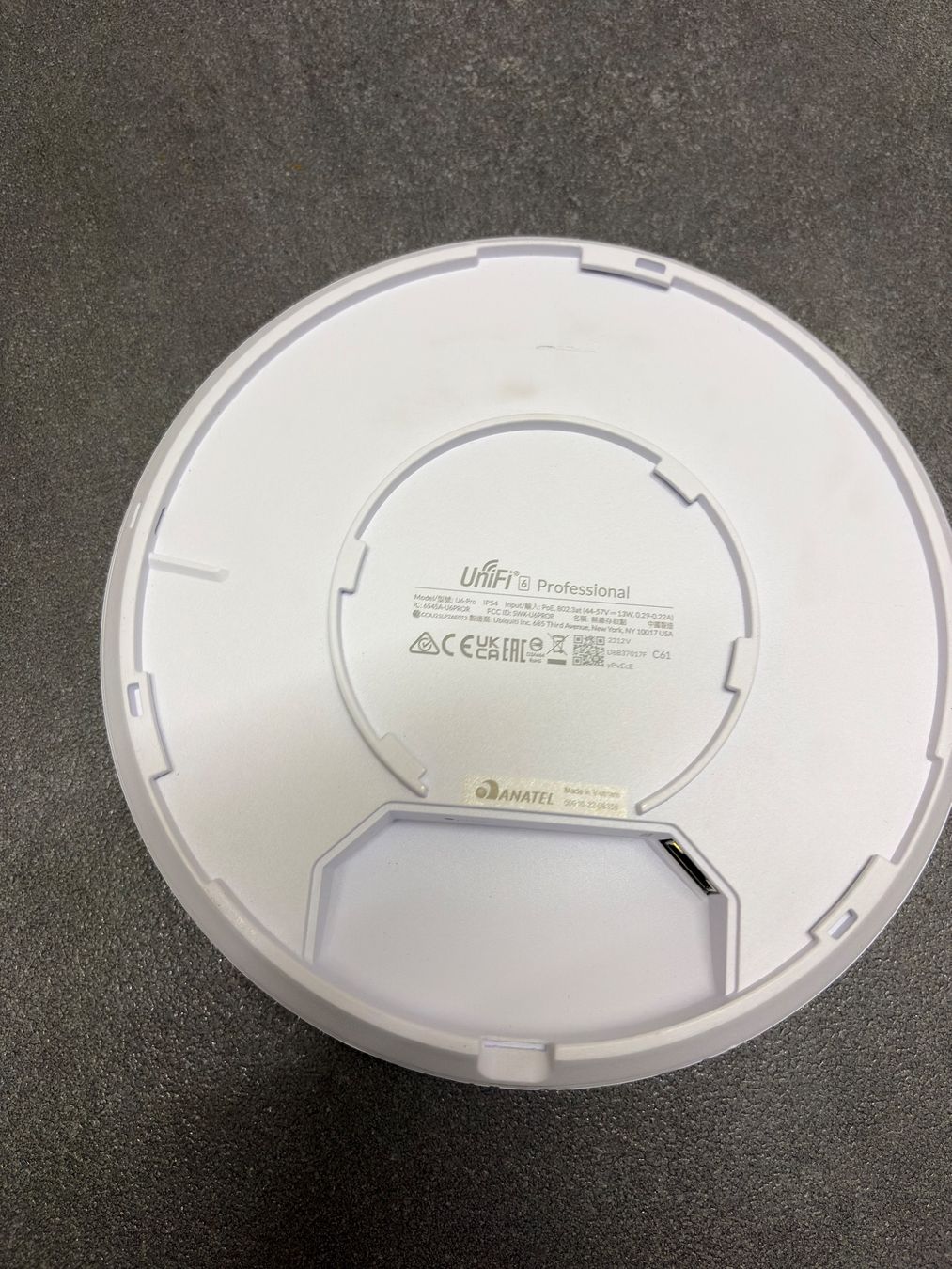 Ubiquiti Wlan: Ubiquiti UniFi Access Point U6 Professional – Gebraucht aus Bünzen von Cozmo82 1
