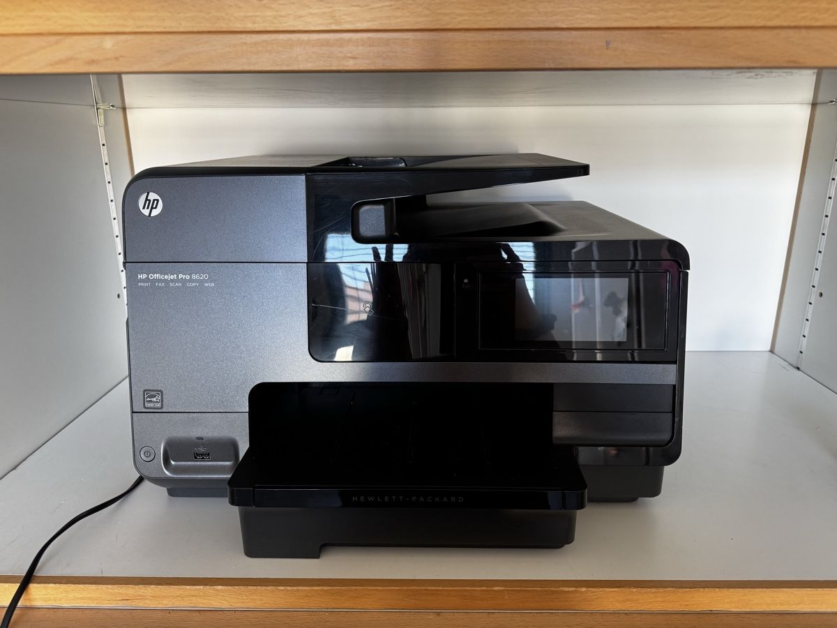 Hewlett Packard Stampanti: HP Officejet Pro 8620 Drucker Multifunktion inkjet Scanner – Usato da Basel venduto da ali_mmw9 3