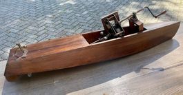 Modèle réduit de bateau en bois mécanique années 40
