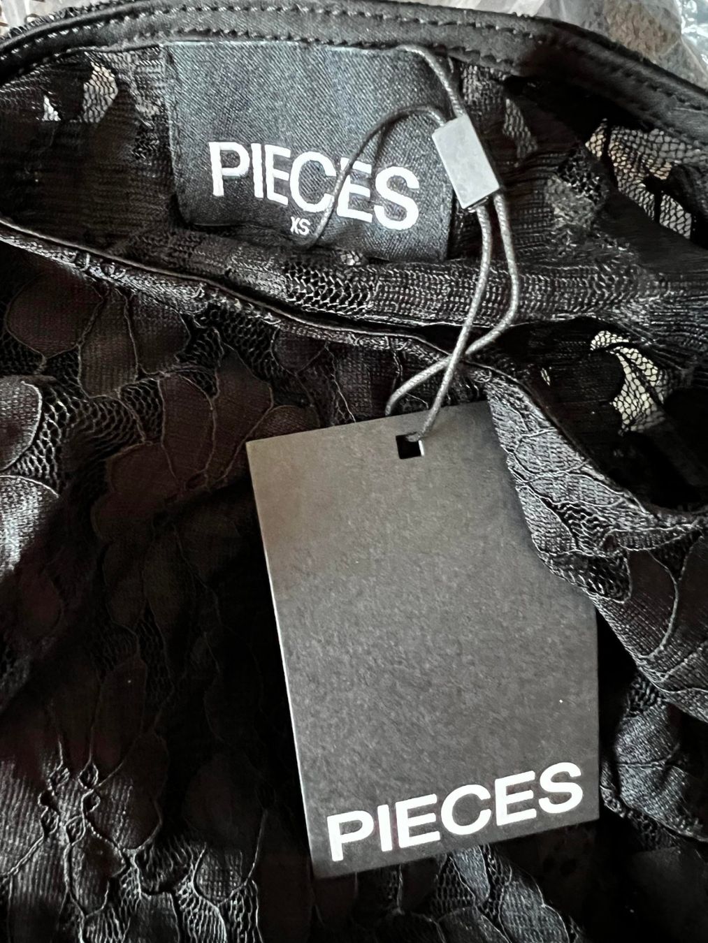 Pieces Blusen: Neue Bluse XS Pieces – Gebraucht aus Riehen von edu_92w7 4