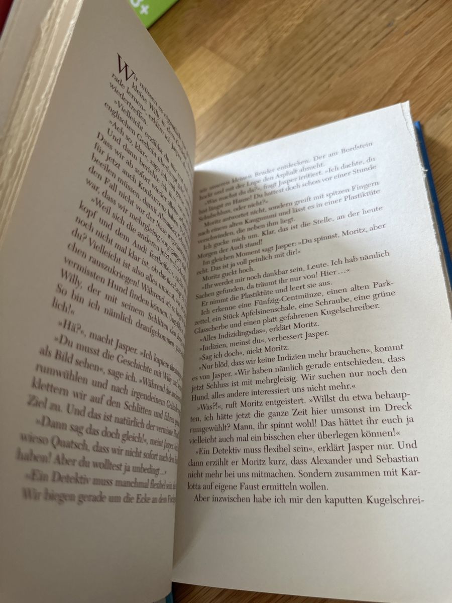 Libri: 4 Bücher Kind/Jugend – Usato da Grenchen venduto da alain77 4