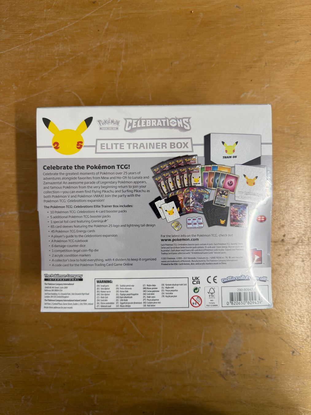 Pokémon Carte collezionabili: Pokémon Celebrations Elite Trainer Box – Nuovo e nell'imballaggio originale da Rüdtligen venduto da Ricorocco77 1