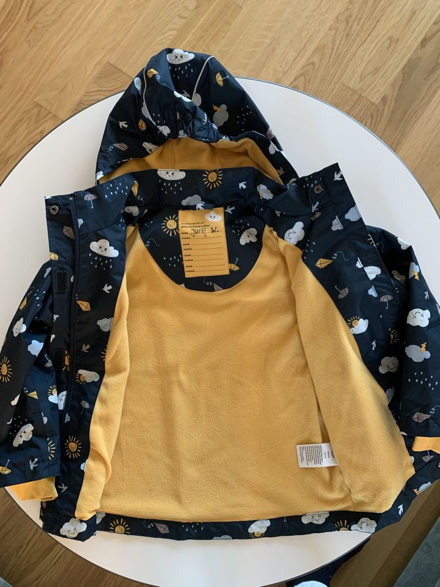Giacche & Cappotti: Kinder Thermo-Regenjacke mit Fleecefutter – Usato da Fällanden venduto da jovibovi88 2