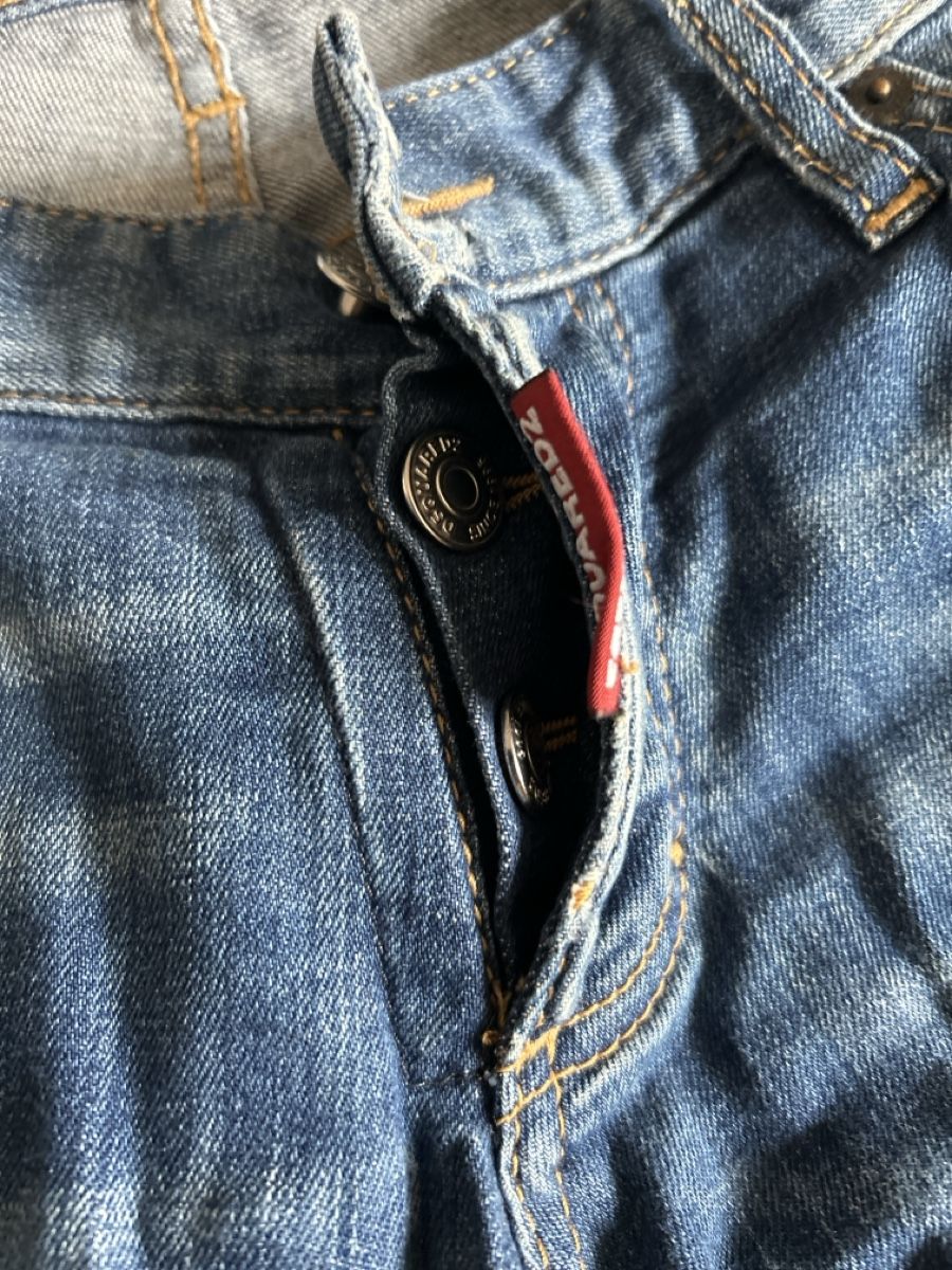 Dsquared2 Jeans: DSQUARED 2 used look – Usato da Burgdorf venduto da nat_kfq5 2