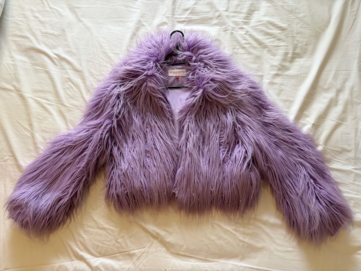 Giacche: Kunstfell jacke lila  – Usato da Belp venduto da mon_rx87