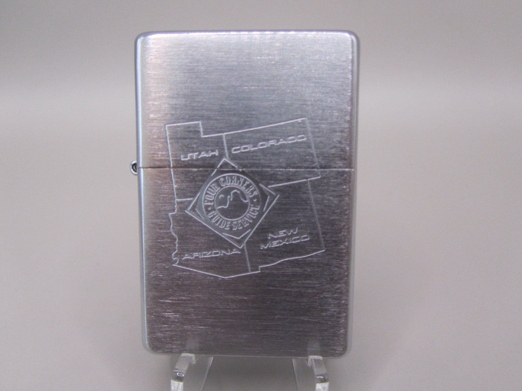 Zippo Accendini: Zippo Marlboro Swiss Edition 2000 – Nuovo (secondo la descrizione) da Pampigny venduto da Calypso06
