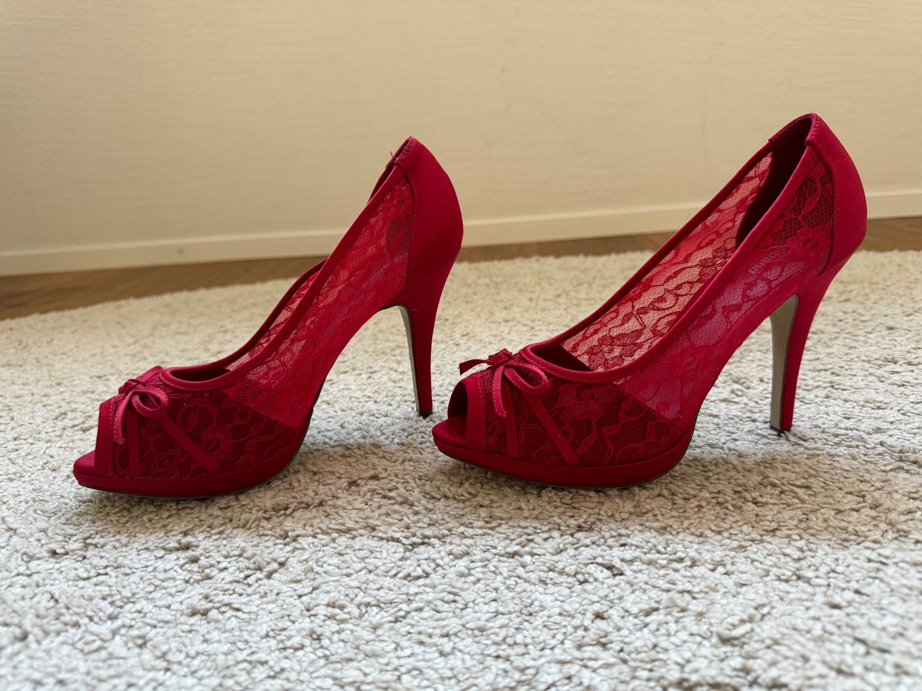Graceland Scarpe da donna: High Heels rot – Usato da Binningen venduto da lea_5mf8 1
