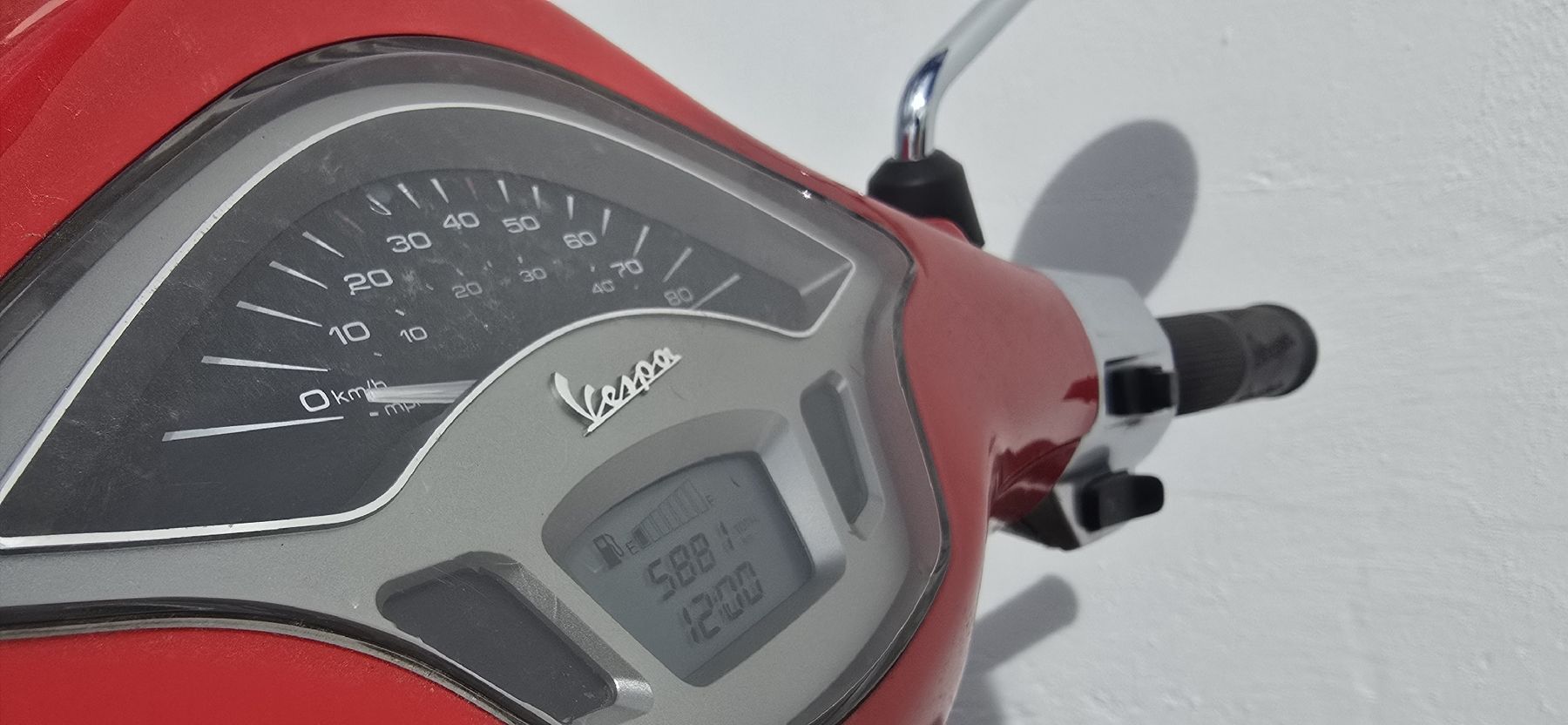 Vespa Scooters: Piaggio Vespa Primavera 50 – Défectueux à Dachsen par Caddy94 3