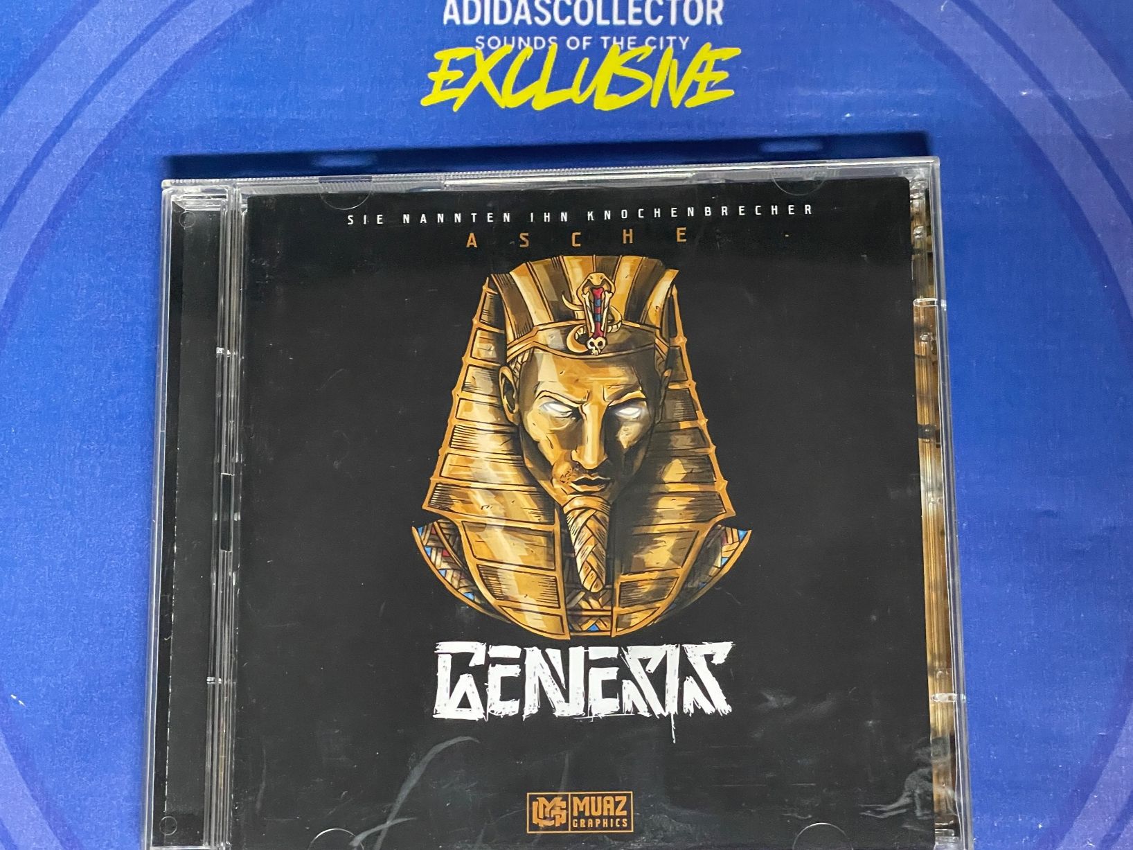 CDs: Asche-Sie nannten ihn Knochenbrecher 2x – Gebraucht aus Muri b. Bern von AdidasCollector