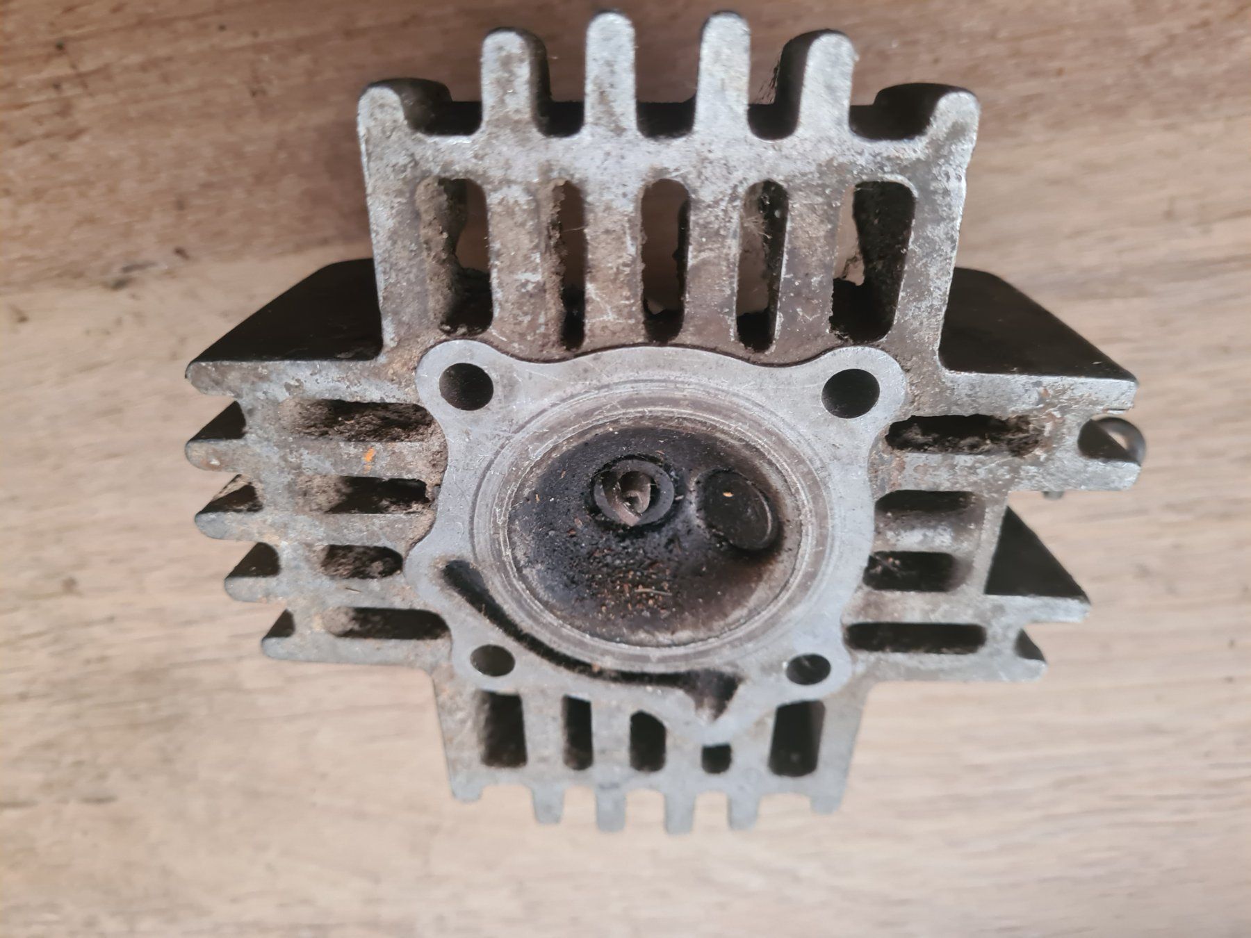 Kreidler Mofas: Zylinder Kopf Original Kreidler ev. Florett – Gebraucht aus frümsen von Sailem 1