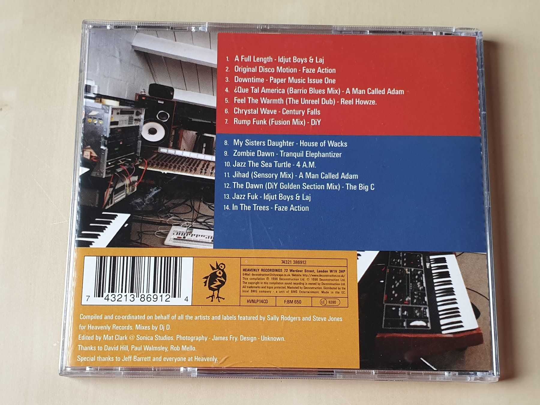 CDs: High in a basement – Gebraucht aus Stansstad von collectorsshop 1