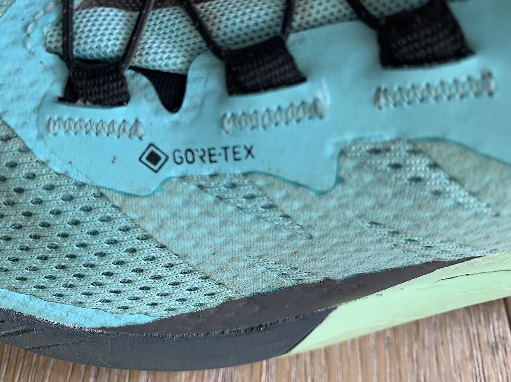 Scarpe da donna: SALOMON WALKING SHUH – Usato da zürich venduto da ste_k7gp 2