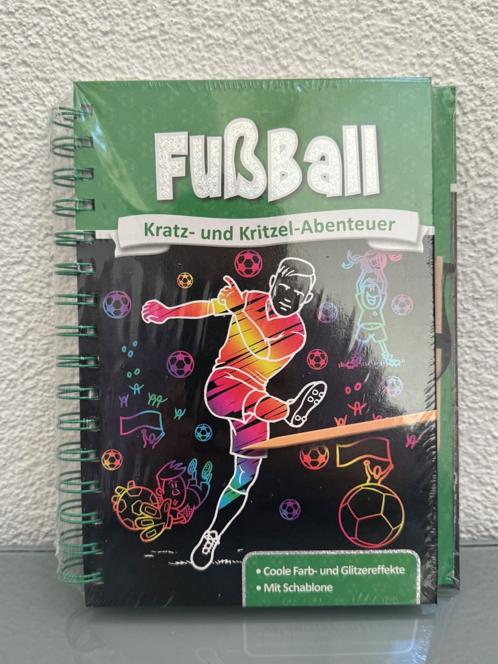 Libri: Neu** Fussball Kratzbuch – Nuovo e nell'imballaggio originale da Zürich venduto da sar_8cpg