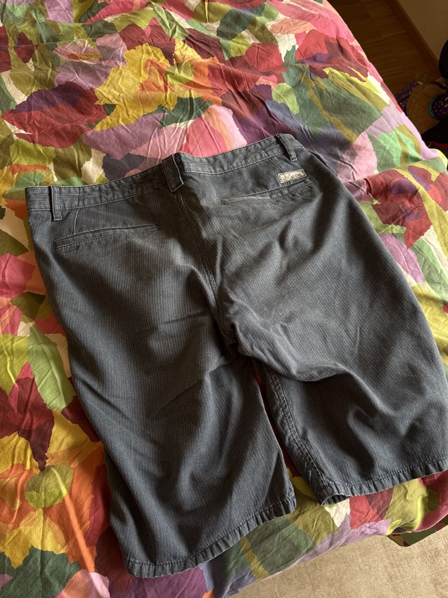 Hugo Boss Pantaloni: Boss Orange Bermudas – Usato da Menzingen venduto da Dali2504 4