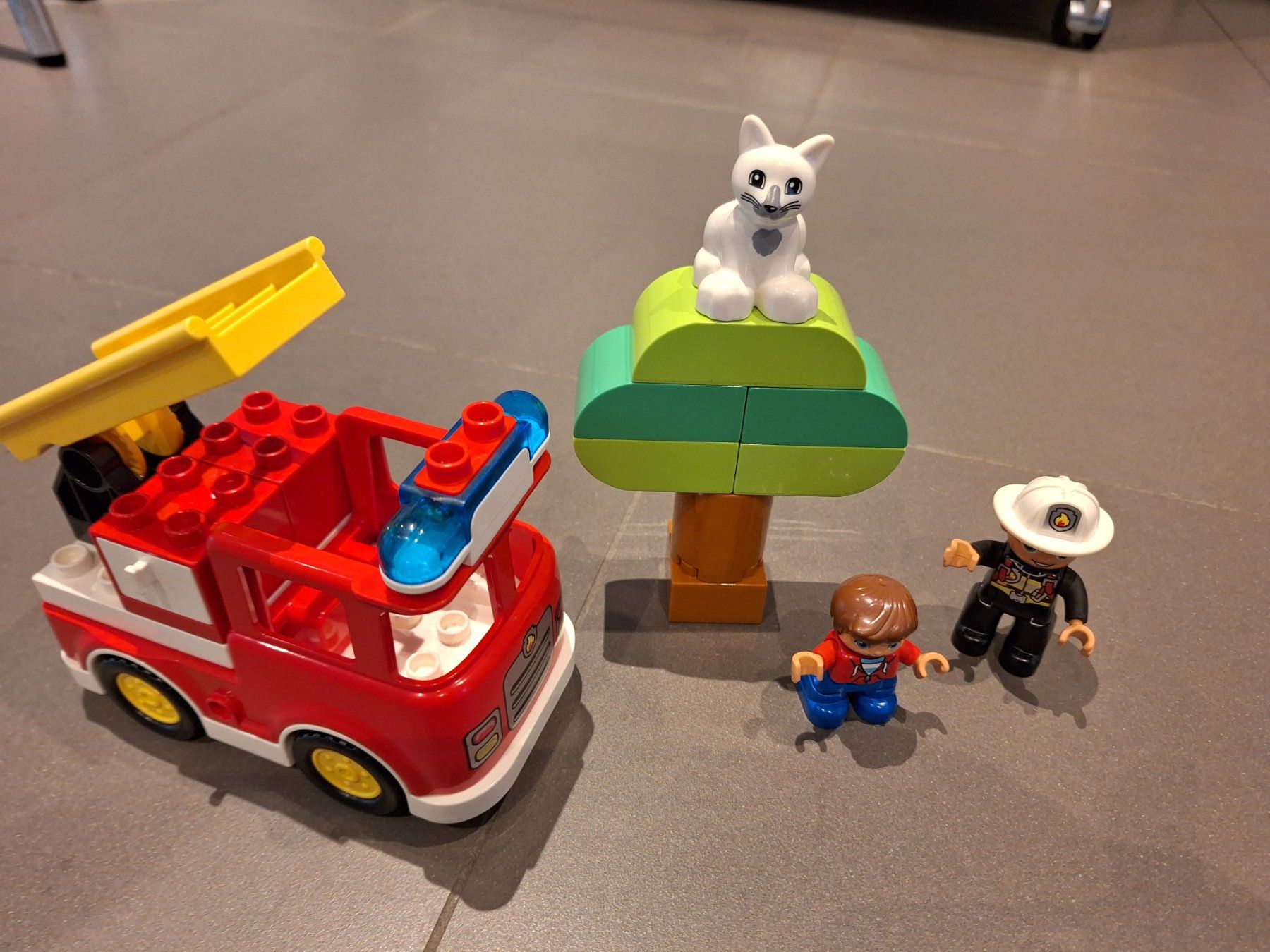 Lego Giocattoli: LEGO® 10969 Feuerwehrauto – Usato da Herrliberg venduto da linavogt 1