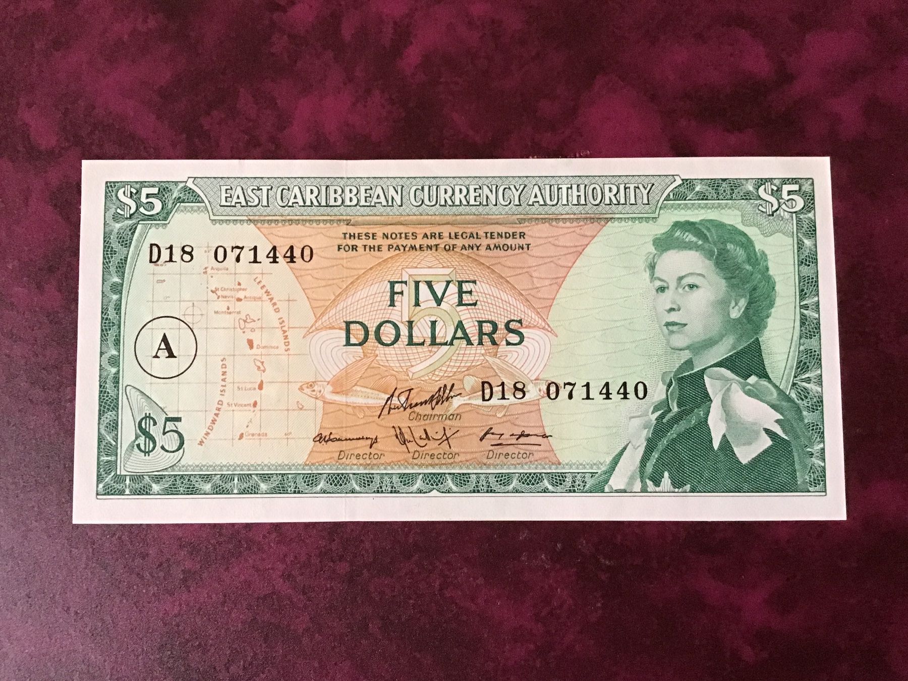 Banknoten: EC-Dollar Antigua – Neu (gemäss Beschreibung) aus Urtenen-Schönbühl von banknote08
