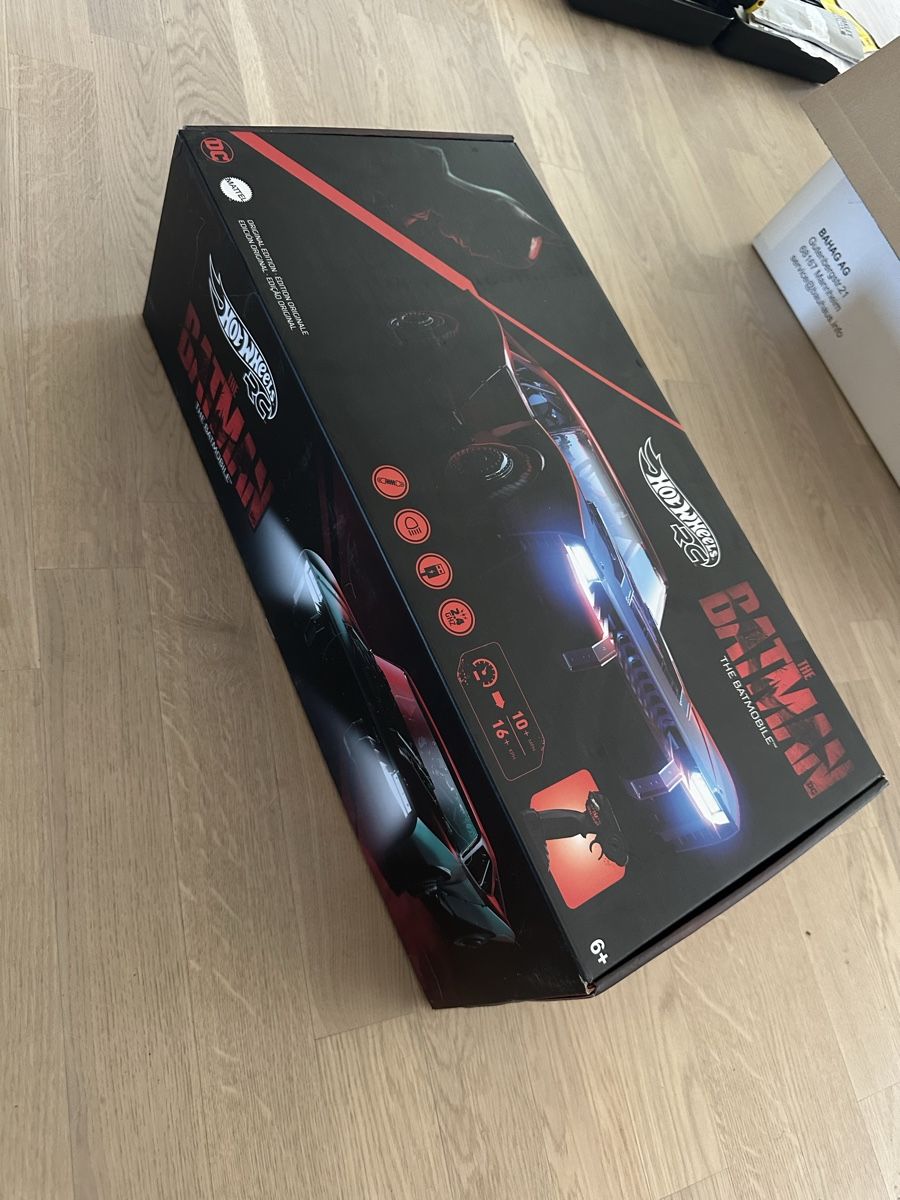 Hot Wheels Modellini d'auto: Hot Wheels RC "The Batman" Batmobile 1:10 (Mattel) – Difettoso da Au ZH venduto da spi_r6rp 2