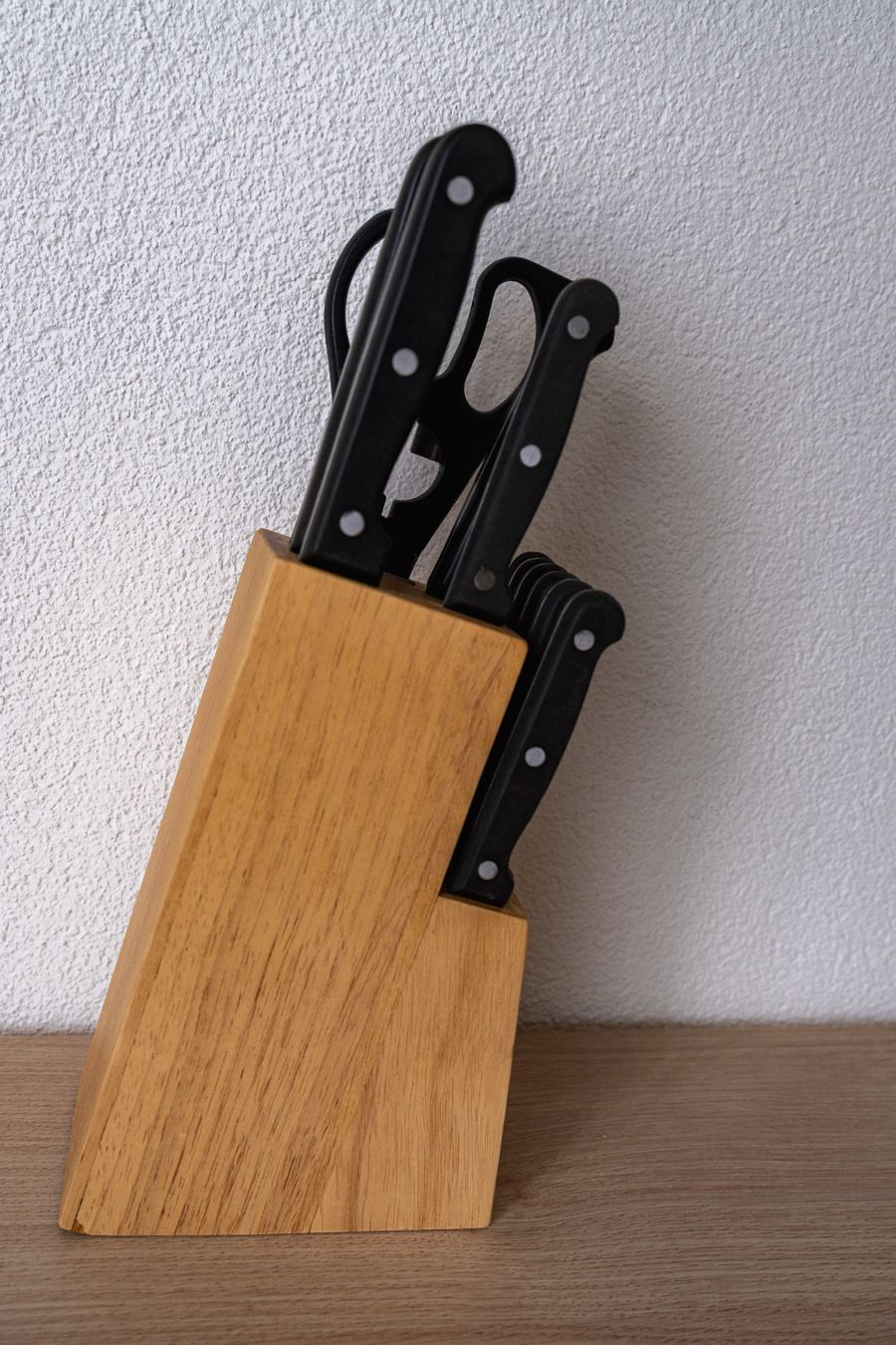 Coltelli: Messerblock 13-teilig – Usato da Rickenbach b. Wil venduto da Salsch 2