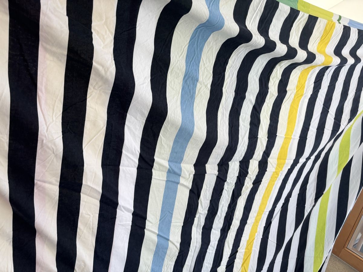 Linge de lit: Esprit, Parure de lit et 2 taies d oreillers – D'occasion à Sion par tchana77 3
