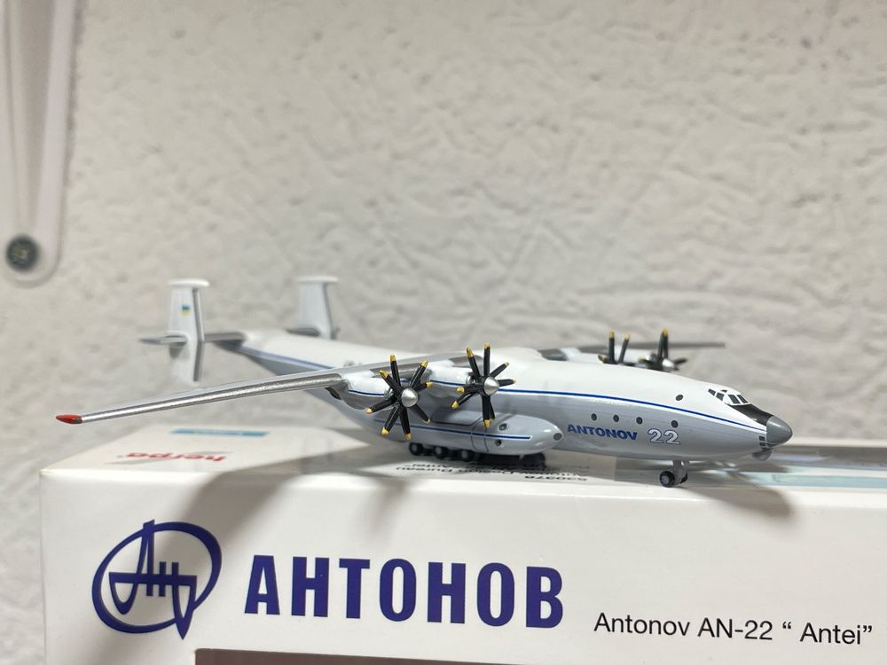 Herpa Wings 530378 Antonov Design Bureau Antonov AN-22 Antei (Neu ...