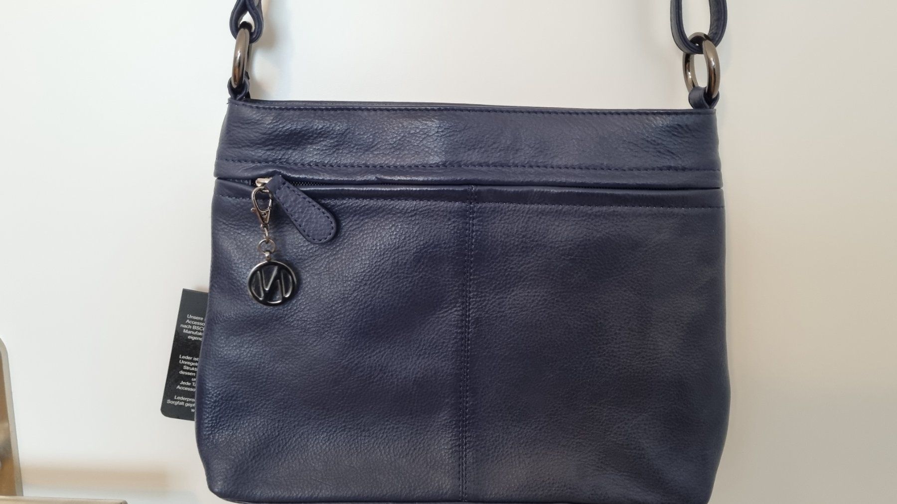 Taschen für Damen: NIKA Leder Umhängetasche OVP – Neu und originalverpackt aus Zofingen von Felpa 3